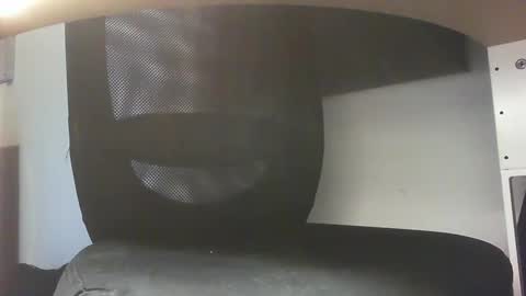 Snapshot of luckyluke2k chatting on December 17, 11:39 am Lucky online show from December 17, 11:39 am