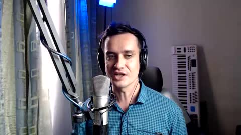 Snapshot of luckyman10000000 chatting on November 5, 5:18 am luckyman10000000 online show from November 5, 5:18 am