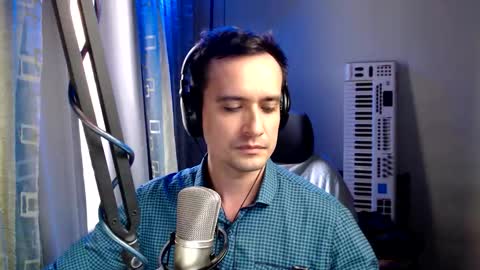 Snapshot of luckyman10000000 chatting on November 8, 9:09 am luckyman10000000 online show from November 8, 9:09 am