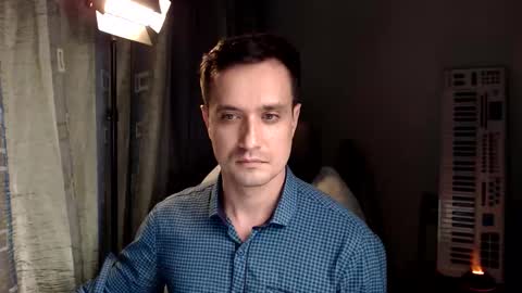 Snapshot of luckyman10000000 chatting on November 25, 1:33 pm luckyman10000000 online show from November 25, 1:33 pm