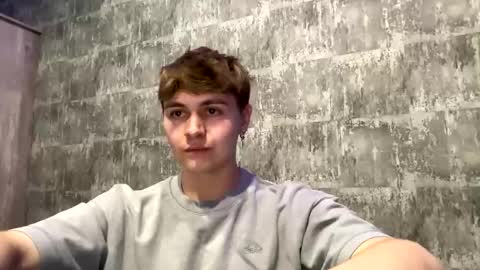 Ricky online show from October 24, 3:14 am