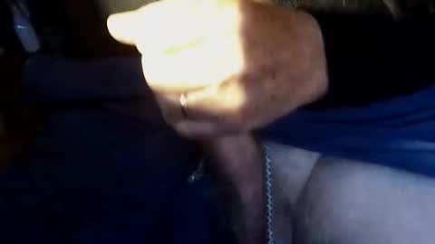 Snapshot of luckypirateboy chatting on June 4, 9:04 am BIG Daddy cock. Tips make it harder online show from June 4, 9:04 am