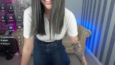 Monika online show from December 6, 9:32 am