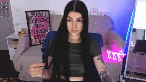 Monika online show from November 5, 1:22 pm