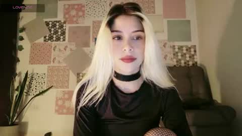 Snapshot of luckysapphire777 chatting on July 3, 12:22 pm luckysapphire777 online show from July 3, 12:22 pm