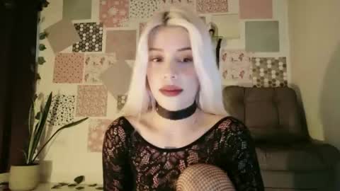Snapshot of luckysapphire777 chatting on July 31, 3:11 pm luckysapphire777 online show from July 31, 3:11 pm