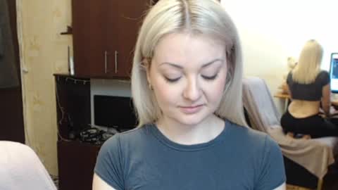 LuckyShot online show from March 24, 10:53 am