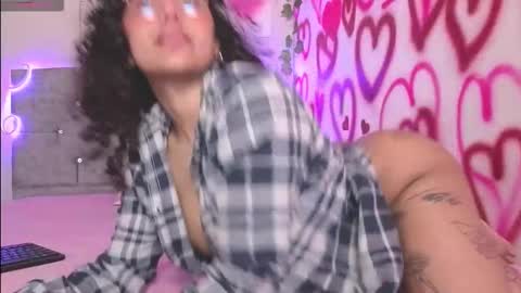 Luanis online show from November 16, 3:12 am