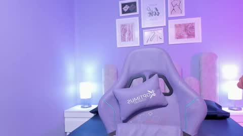 Lu online show from September 26, 7:51 pm