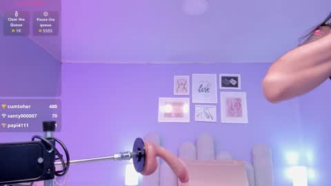 Lu online show from October 4, 7:12 pm