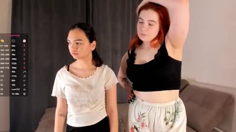 Rinredhead Gloriawith glasses Rayanother glasses online show from February 2, 7:45 pm