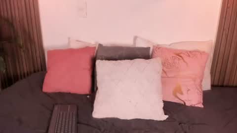 Lucy online show from July 24, 3:15 am