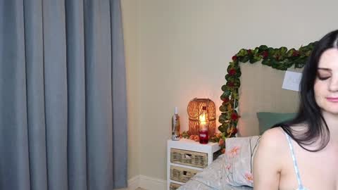Snapshot of lucy1990xxx chatting on January 14, 9:20 pm Lucy online show from January 14, 9:20 pm