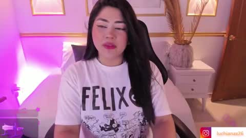 lucy online show from December 22, 2:39 am