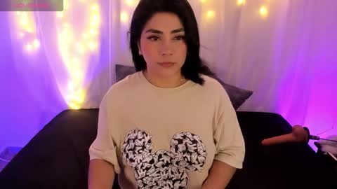 lucy online show from September 23, 1:52 am