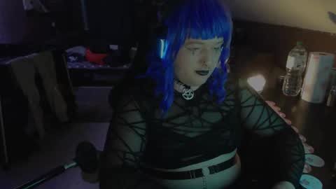 lucy43333 online show from November 30, 3:49 pm