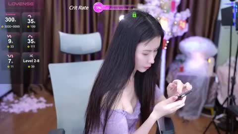 Lucy online show from February 2, 1:19 pm