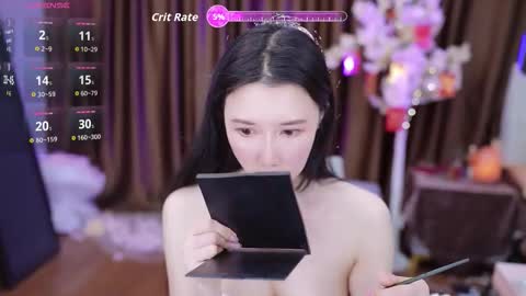 Snapshot of lucy__bb chatting on September 28, 12:43 pm Lucy online show from September 28, 12:43 pm