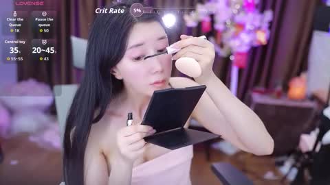 Snapshot of lucy__bb chatting on October 5, 12:53 am Lucy online show from October 5, 12:53 am