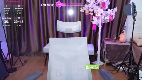 Snapshot of lucy__bb chatting on November 3, 1:19 am Lucy online show from November 3, 1:19 am