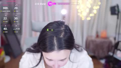 Snapshot of lucy__bb chatting on November 29, 1:52 am Lucy online show from November 29, 1:52 am