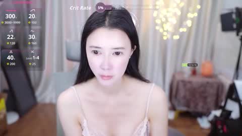 Snapshot of lucy__bb chatting on December 2, 1:44 am Lucy online show from December 2, 1:44 am