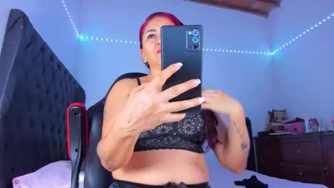 lucy online show from November 1, 6:15 am