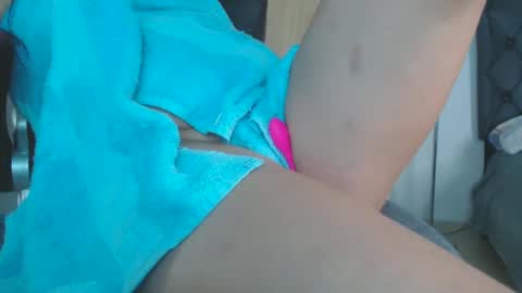 lucy online show from December 24, 3:38 am