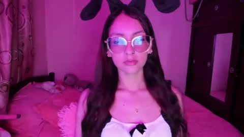 Lucy online show from July 25, 2:09 am