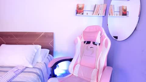 Your Lucy online show from February 10, 3:03 am