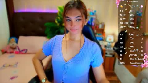 Snapshot of lucy_gray29 chatting on November 19, 3:50 am Lucy online show from November 19, 3:50 am