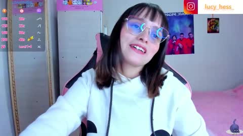 Snapshot of lucy_hess_ chatting on February 16, 9:00 pm Lucy online show from February 16, 9:00 pm