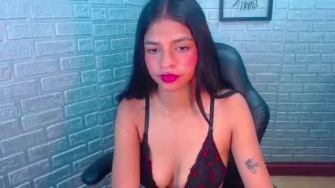 IM LUCY online show from September 14, 5:12 pm