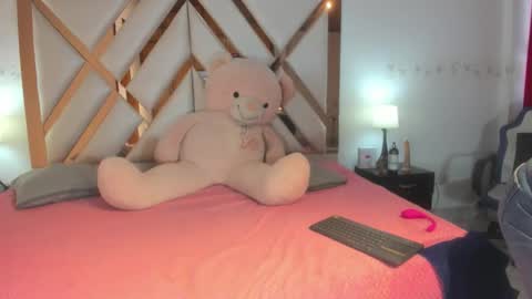  SleepyAbuela online show from December 22, 2:03 pm