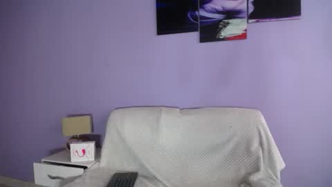  SleepyAbuela online show from March 11, 1:39 pm