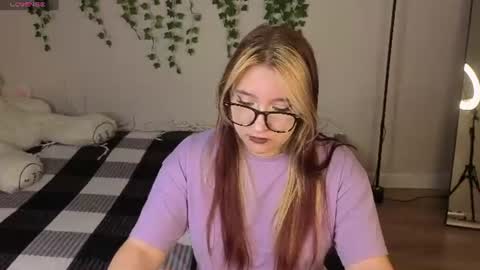 Snapshot of lucy_uiio chatting on June 13, 9:24 pm Luna online show from June 13, 9:24 pm