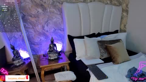 Lucyana Silva online show from January 15, 10:49 am