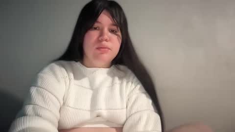 Snapshot of lucybabypink chatting on January 12, 4:42 am Lucyhot online show from January 12, 4:42 am