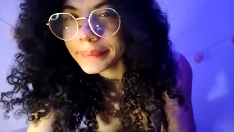 Lucia online show from March 18, 6:05 am