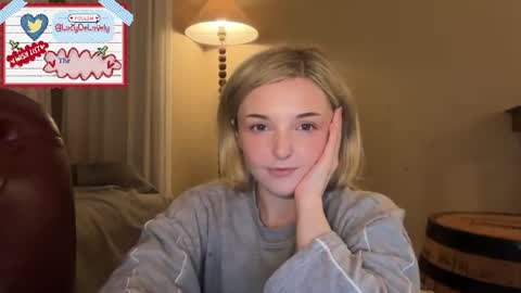 Lucy online show from July 20, 11:40 pm