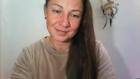 LucyKissxx online show from November 6, 9:26 pm