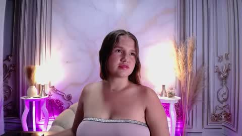 Lucy  online show from September 9, 2:22 am