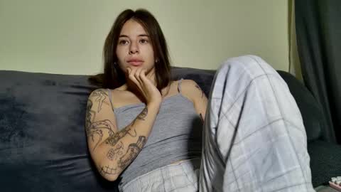 Lucy online show from October 9, 4:54 am