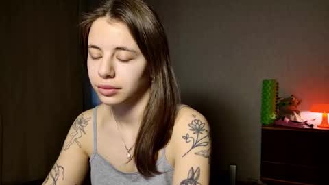 Lucy online show from March 7, 5:37 am