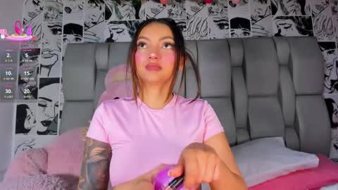 Snapshot of lucyrosse_ chatting on October 6, 11:07 am Lucy online show from October 6, 11:07 am