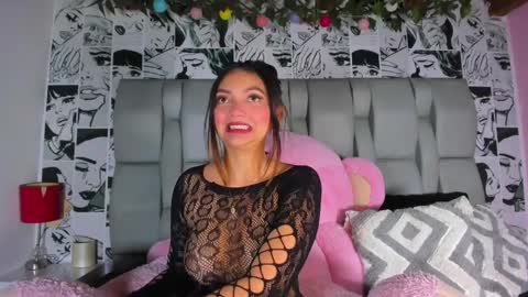 Snapshot of lucyrosse_ chatting on March 29, 11:21 am Lucy online show from March 29, 11:21 am