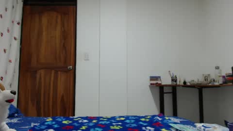 I am Luciana Martin... Welcome in my room online show from April 14, 12:55 pm