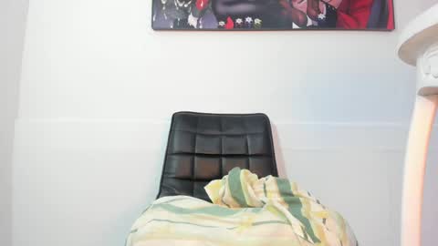 Snapshot of lucystell chatting on March 2, 7:54 am Luciana online show from March 2, 7:54 am