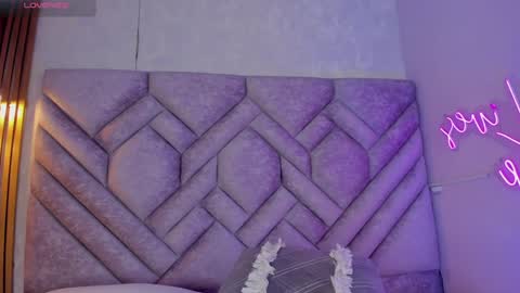Snapshot of lucyvega4 chatting on December 2, 5:59 pm Lucy online show from December 2, 5:59 pm