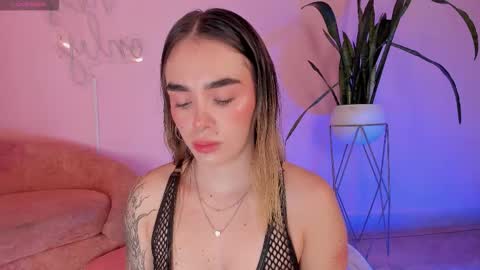 Lucy online show from October 31, 4:57 am